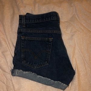 Levi Jean Shorts
